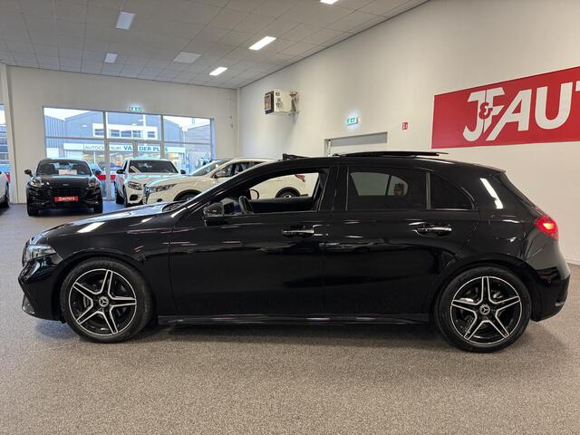 Mercedes-Benz A-KLASSE 200 AMG Line NAVIGATIE/CAMERA, ELEC PANORAMA, CRUISE, FACELIFT