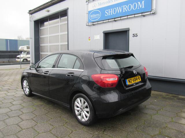 Mercedes-Benz A-KLASSE 180 Business Solution camera 1e eigenaar.