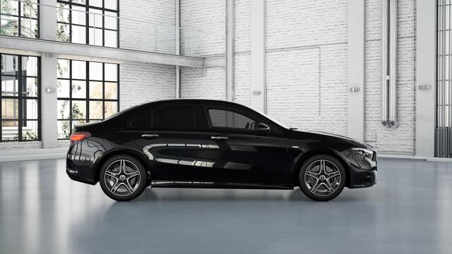 Mercedes-Benz A-KLASSE 250 e Business Solution AMG | Nightpakket | Parkeerpakket met achteruitrijcamera | KEYLESS GO-comfortpakket | Sfeerverlichting | Extra USB-poorten | Draadloos oplaadsysteem voor Smartphone |
