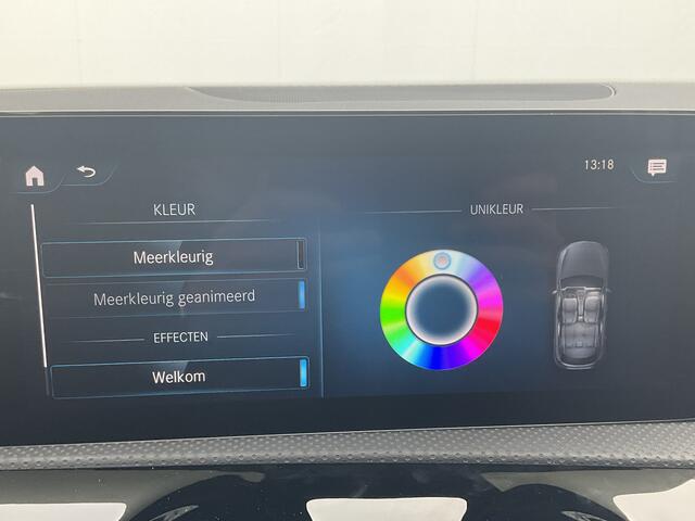 Mercedes-Benz A-KLASSE 250 e AMG Line Pano Sfeerverl Stoelverw Nav/Cam Plug-in 13496KM!