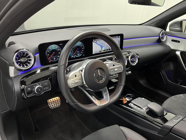 Mercedes-Benz A-KLASSE 250 e AMG Line*PANO*WIDESCREEN*AMBIENTE LIGHT*BTW*