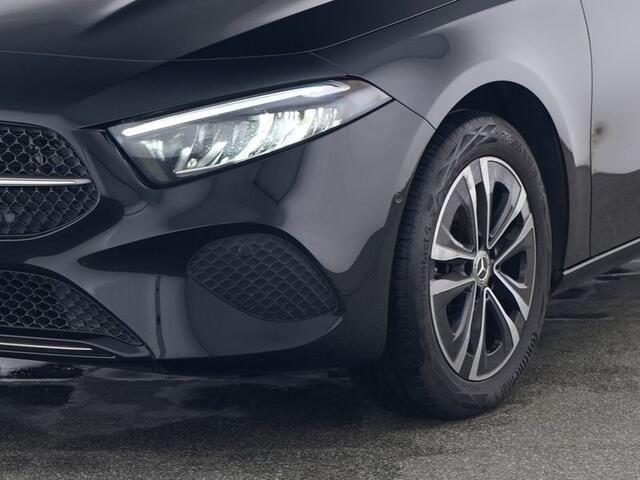 Mercedes-Benz A-KLASSE 250 e Face Lift Plug-In Hybride | Progressive Line Advanced | Ledkoplampen | 11kW Laden | Stuur en Stoelverwarming | Inclusief 24 maanden MB Certified garantie voor Europa.