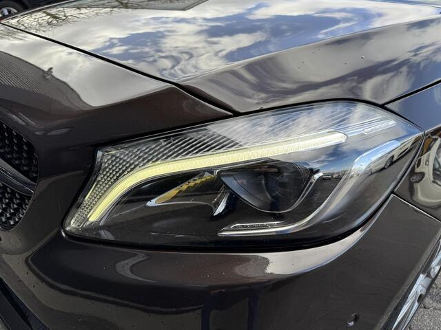 Mercedes-Benz A-KLASSE 200 Motorsport Edition | Panoramadak | Camera | Navigatie | Climate Control | Privacy Glass |