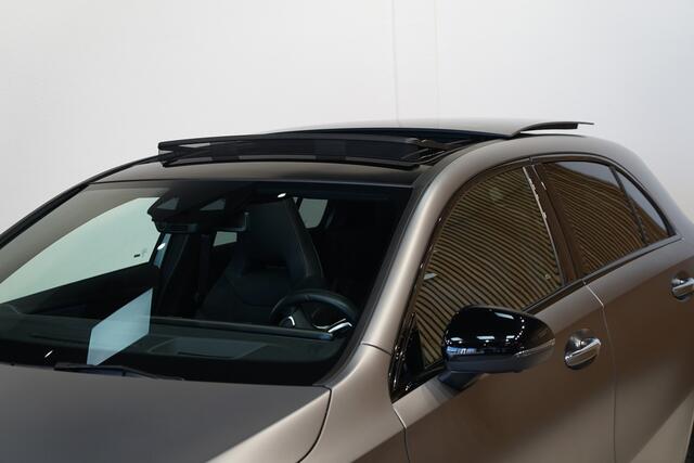 Mercedes-Benz A-KLASSE 250 e AMG ? HEAD-UP ? PANO ? BURMESTER ? 360 CAM ? ACC ? MULTIBEAM ? 19" ? NIGHT ? SFEER ? MBUX