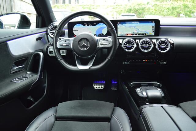 Mercedes-Benz A-KLASSE 250 e AMG Led Widescreen Sfeer Camera Night Augmented Pdc