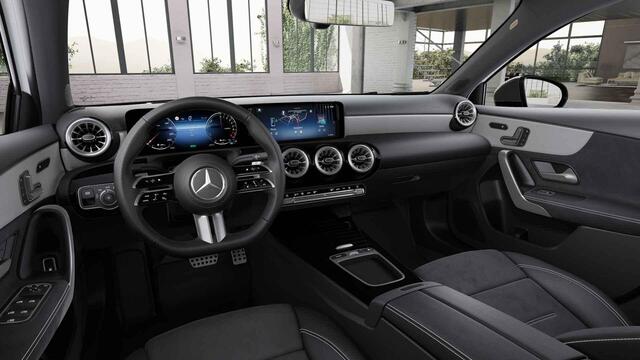 Mercedes-Benz A-KLASSE Limousine 250e Business Solution AMG Premium PLUS | Panorama dak