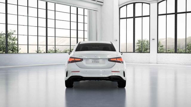 Mercedes-Benz A-KLASSE Limousine 250e Business Solution AMG Premium PLUS | Panorama dak