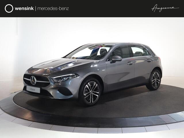 Mercedes-Benz A-KLASSE 250e Business Solution | Carplay | Dodehoek | THERMOTRONIC | Spiegelpakket |