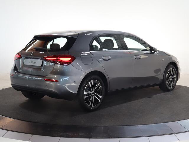 Mercedes-Benz A-KLASSE 250e Business Solution | Carplay | Dodehoek | THERMOTRONIC | Spiegelpakket |