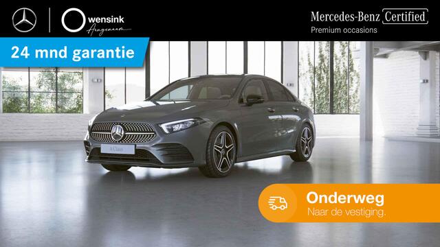 Mercedes-Benz A-KLASSE 250 Premium | AMG | Night | Panoramadak | Sfeerverlichting | Widescreen | Stoelverwarming |