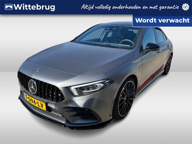 Mercedes-Benz A-KLASSE AMG 35 4MATIC Premium Plus / Kuipstoelen / Pano / Memory seats L-R / 360 Camera / Alcantra stuur / Dode hoek / Navigatie /