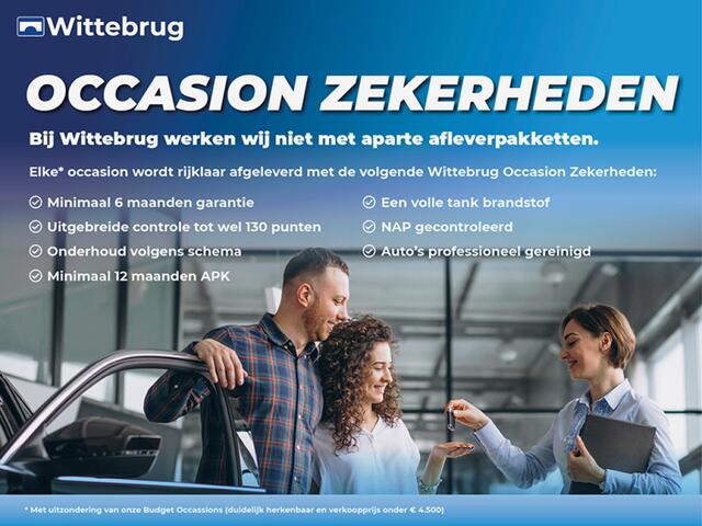 Mercedes-Benz A-KLASSE AMG 35 4MATIC Premium Plus / Kuipstoelen / Pano / Memory seats L-R / 360 Camera / Alcantra stuur / Dode hoek / Navigatie /