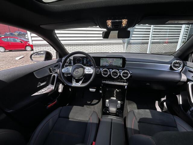 Mercedes-Benz A-KLASSE 250 e AMG | Panoramadak | Elektr. Verstelbaar | Navi