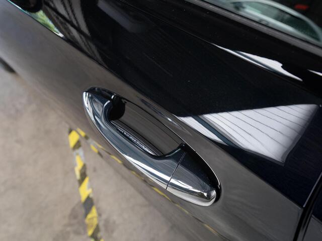Mercedes-Benz A-KLASSE Hatchback 180 Star Edition AMG Line PLUS
