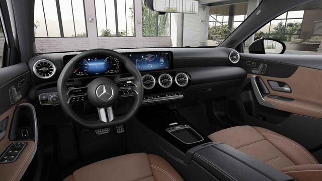 Mercedes-Benz A-KLASSE Hatchback 250 e Business Solution AMG