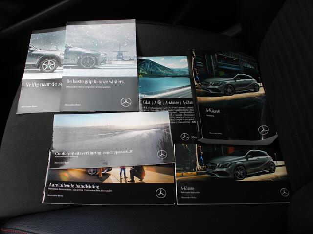 Mercedes-Benz A-KLASSE 180 Sport Edition AUTOMAAT / Trekhaak Afneembaar (1200 KG) / Navigatie + Apple Carplay/Android Auto / Dealer Onderhouden / Achteruitrijcamera / Stoelverwarming /