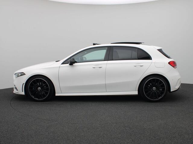 Mercedes-Benz A-KLASSE 200 Business Solution AMG 163PK Aut. Pano-Schuifdak, Full LED, Navi, Keyless, Head-Up Display, 18" LM Velgen