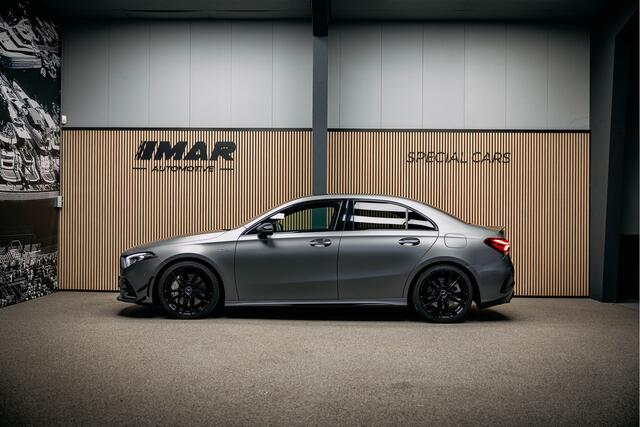 Mercedes-Benz A-KLASSE AMG 35 4MATIC Premium Plus Vol uitgevoerde A35 Limo