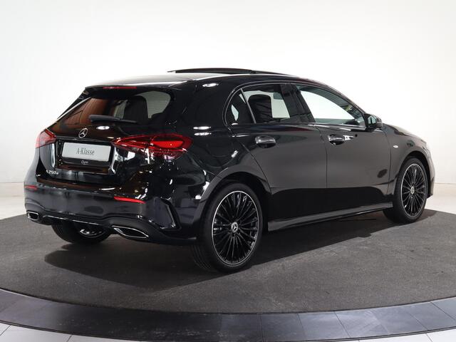 Mercedes-Benz A-KLASSE 250e Business Solution AMG | Dodehoekassistent | Panoramaschuifdak | 360°-camera | Nightpakket |