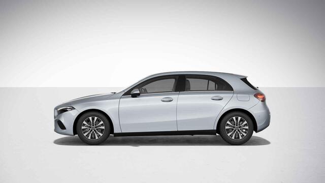Mercedes-Benz A-KLASSE 180 Star Edition | Digitaal display | Achteruitrijcamera | Led-koplampen