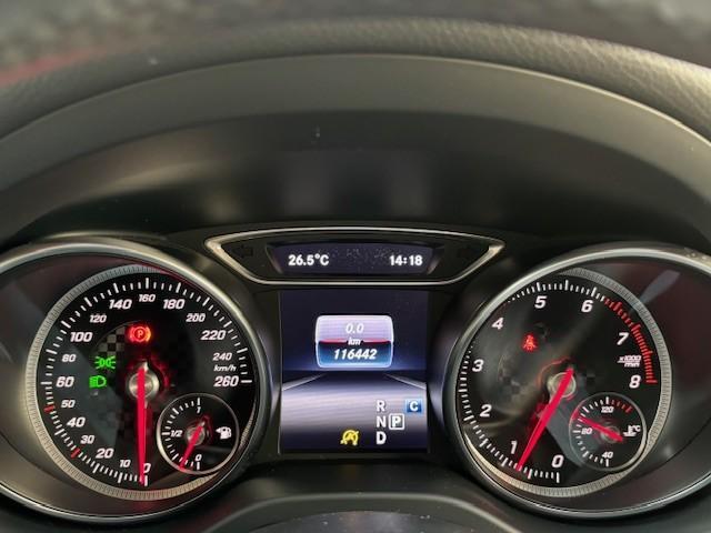 Mercedes-Benz A-KLASSE 180 Sport Edition | White Art | Panoramadak | Apple Carplay | NL auto | Dealer onderhouden |