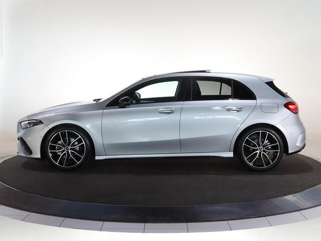 Mercedes-Benz A-KLASSE 180 Business Solution AMG | Panoramaschuifdak | Nightpakket | AMG Line Plus | Head-up display | 360° camera