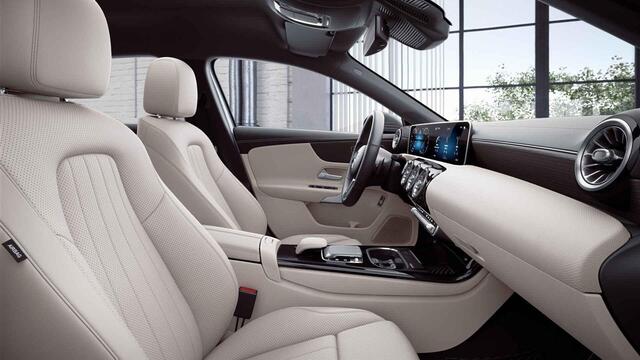 Mercedes-Benz A-KLASSE 180 d Premium Plus | Memory | Stoelventilatie | Multicontourstoelen | Rijassistentiepakket | 360 graden camera | Keyless |
