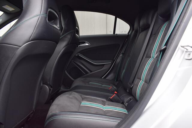 Mercedes-Benz A-KLASSE 200 Automaat Motorsport Edition LED | Leder/Alcantara | Full Map Navi | Sportstoelen | 18 Inch LMV