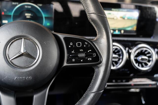 Mercedes-Benz A-KLASSE 160 | Camera | Sfeer | Navigatie