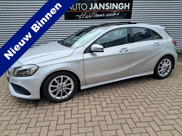 Mercedes-Benz A-KLASSE 180 AMG Automaat met schuif/kanteldak | Clima | Navigatie | Schuif/kanteldak | LM Velgen | Ndl auto | RIJKLAARPRIJS INCL 12 MAANDEN GARANTIE EN BEURT