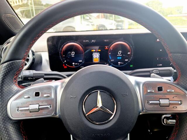 Mercedes-Benz A-KLASSE 250 e Business Solution AMG-Line Automaat | Pano | Memory-Pack | Sfeer | Full LED | Trekhaak | occasion