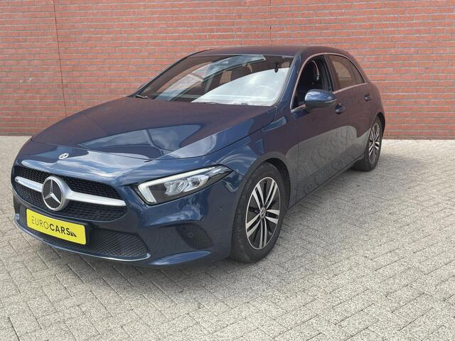 Mercedes-Benz A-KLASSE 200 163pk DCT Progressive Navigatie Parkeersensoren Camera Cruise Control Stoelverwarming Ledverlichting Climate Control