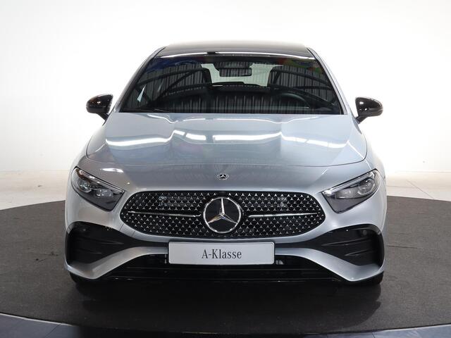 Mercedes-Benz A-KLASSE 180 Business Solution AMG | Panoramaschuifdak | Nightpakket | Achteruitrijcamera