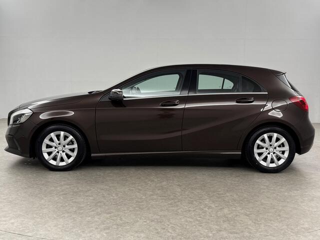 Mercedes-Benz A-KLASSE Ambition Airco Cruise LED Navigatie PDC 16"LMV