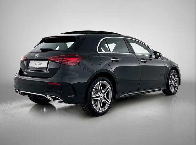 Mercedes-Benz A-KLASSE 250 e Business Solution AMG | Parkeerpakket met achteruitrijcamera | KEYLESS GO | MULTIBEAM LED | Sfeerverlichting | Extra USB-poorten | Stoelverwarming voor | Zitcomfortpakket | Licht- en zicht pakket |