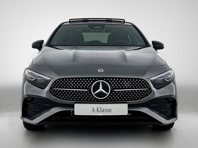 Mercedes-Benz A-KLASSE 250 e Business Solution AMG | Nightpakket | Parkeerpakket met achteruitrijcamera | KEYLESS GO | Spiegelpakket | EASY PACK achterklep | Extra USB-poorten | Sfeerverlichting | MULTIBEAM LED |