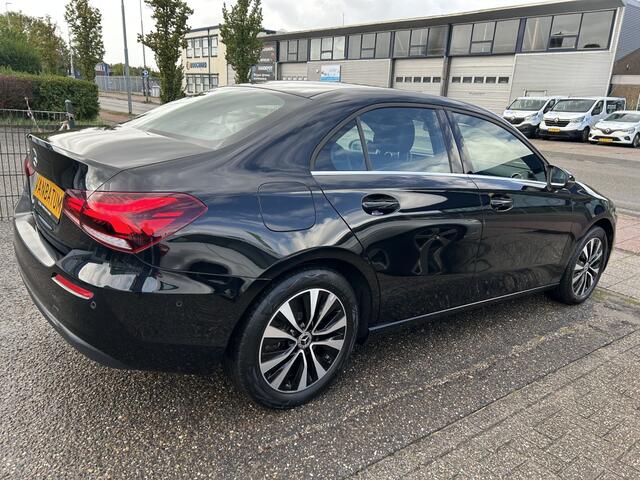 Mercedes-Benz A-KLASSE 250 e Business Line