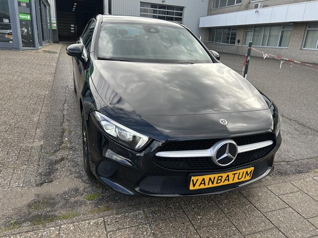 Mercedes-Benz A-KLASSE 250 e Business Line