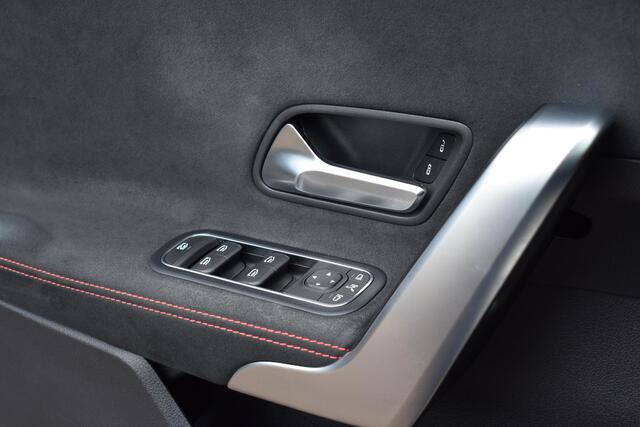 Mercedes-Benz A-KLASSE 200 163 PK Business Solution AMG Aut. | Navi | Camera | LED | Incl. garantie