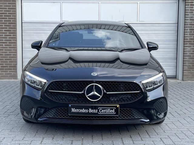 Mercedes-Benz A-KLASSE Limousine 180 Luxury | Panoramadak | Nightpakket |