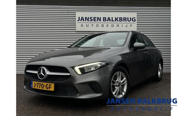 Mercedes-Benz A-KLASSE 200 Business Solution