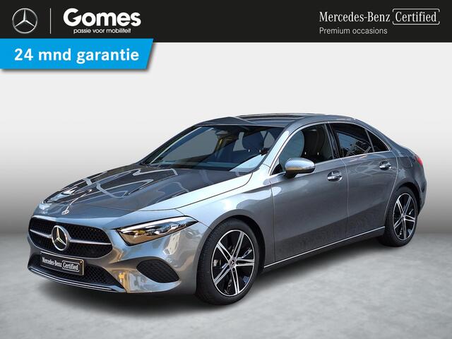 Mercedes-Benz A-KLASSE Limousine 180 Star Edition Luxury | Trekhaak | Achteruitrijcamera | Multibeam LED | Widescreen | Sfeerverlichting | Keyless-GO