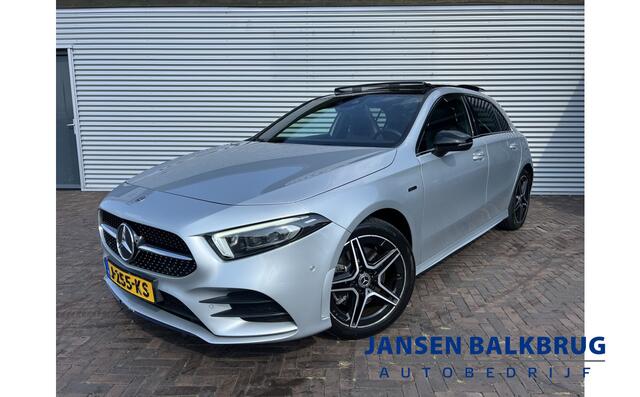 Mercedes-Benz A-KLASSE 250 e Business Solution AMG Limited panoramadak night pakket