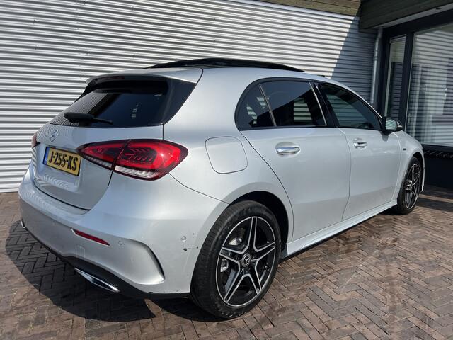 Mercedes-Benz A-KLASSE 250 e Business Solution AMG Limited panoramadak night pakket