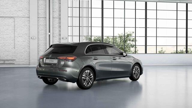 Mercedes-Benz A-KLASSE 250e Star Edition Luxury Line | Panoramaschuifdak | Stoelverwarming | Achteruitrijcamera |