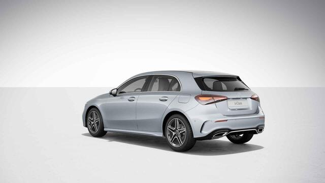 Mercedes-Benz A-KLASSE 180 Star Edition AMG Line | AMG | Achteruitrijcamera | led koplampen | Stoelverwarming voor