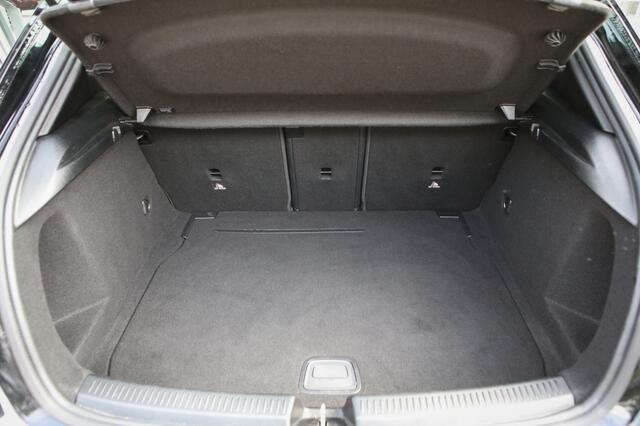 Mercedes-Benz A-KLASSE 200 Premium Plus