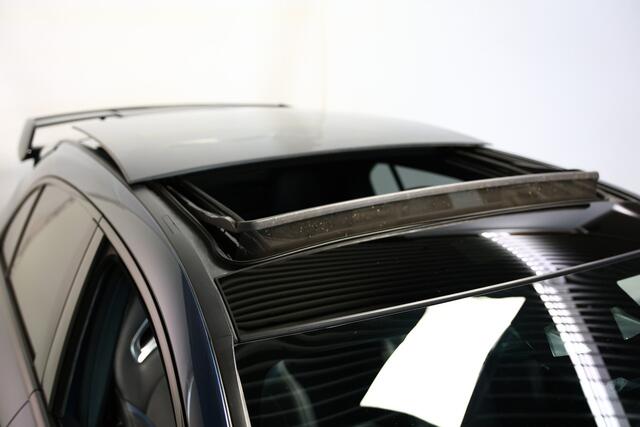 Mercedes-Benz A-KLASSE AMG 35 4MATIC Premium BURMESTER PANO KUIPST ''19