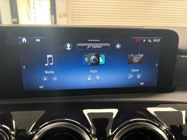 Mercedes-Benz A-KLASSE 180 Business Line Led Camera Parctronic