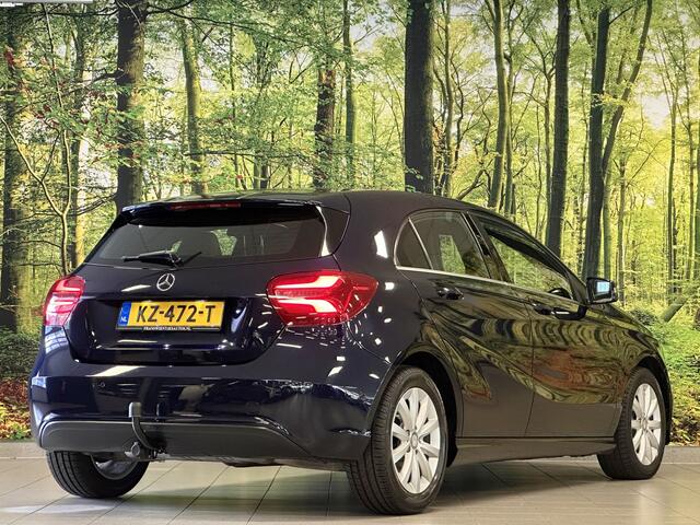Mercedes-Benz A-KLASSE 160 Ambition | Trekhaak | Cruise Control | Parkeersensoren | Navigatie | Isofix | Airconditioning | Bluetooth | Lichtmetaal 16" |